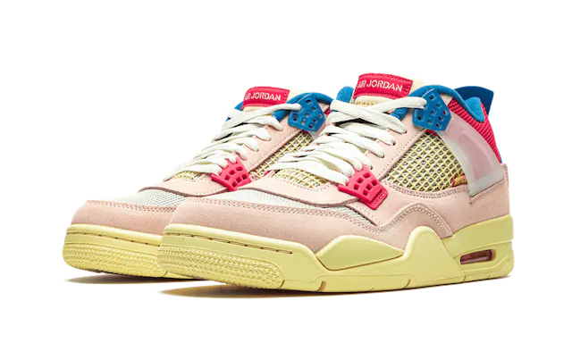 Air Jordan 4 - Guava Ice