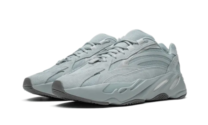 Yeezy 700 V2 - Hospital Blue