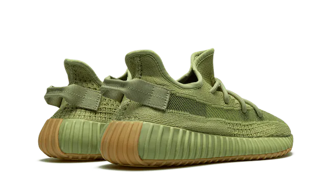 Yeezy 350 V2 - Sulfur