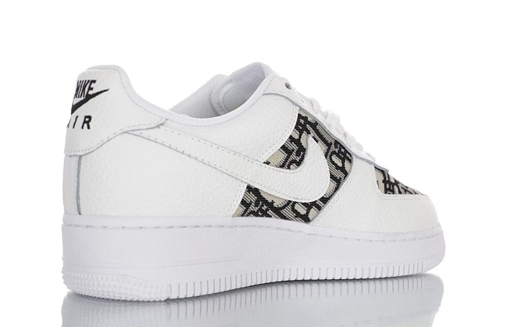 Air Force 1 -  White Dior (Custom)